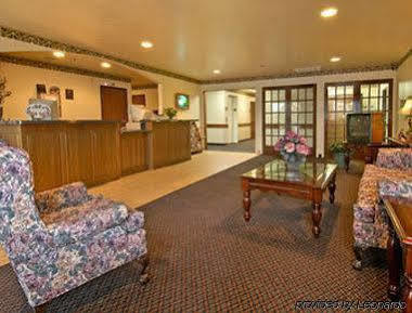 Super 8 By Wyndham Claremore Ok Exterior photo